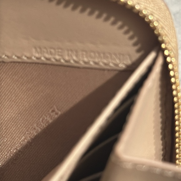 Burberry Wallet - Picture 10 of 10